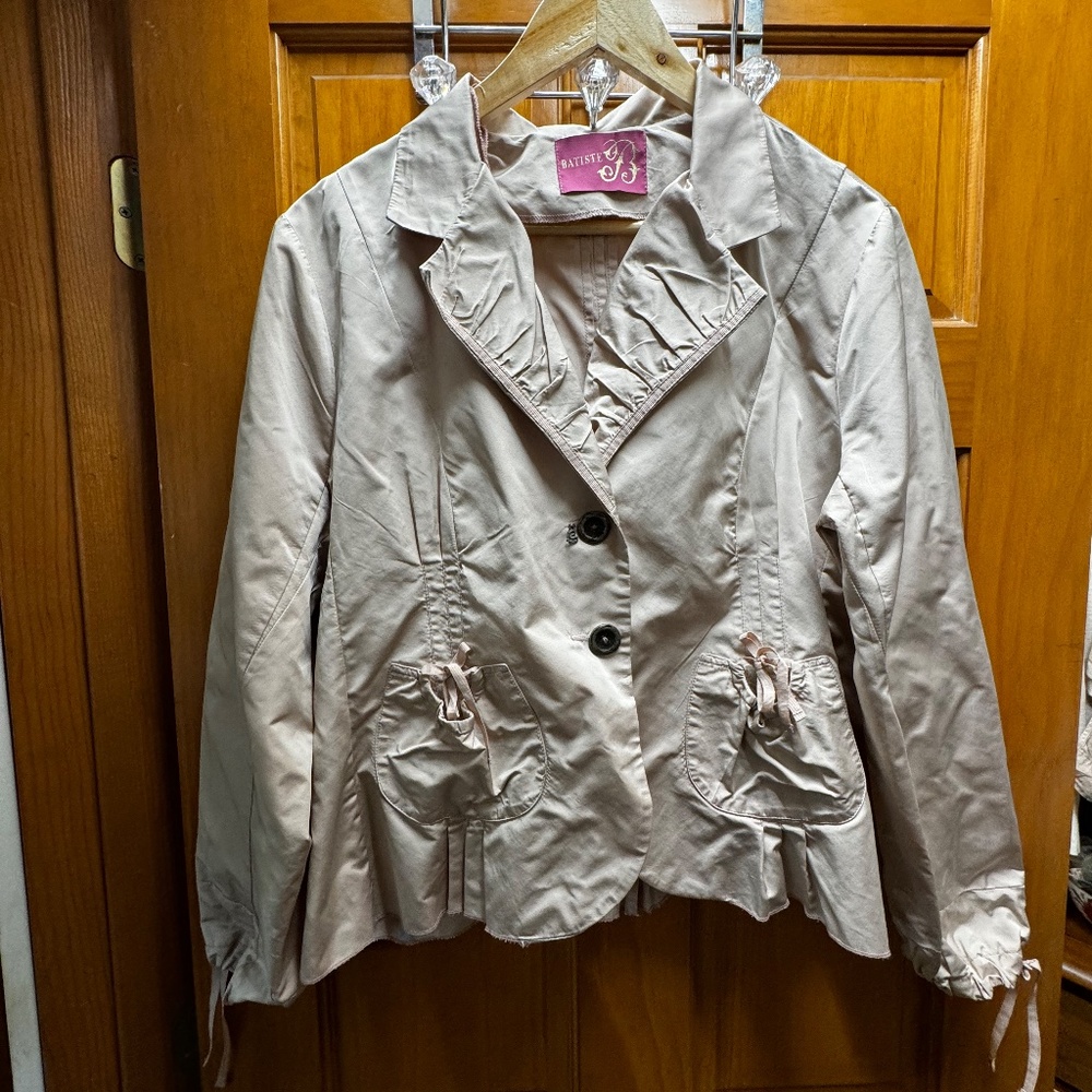 BATISTE FRENCH PINK JACKET/COAT -SIZE 46-Fits like a medium
